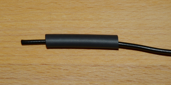 Abbildung 3: Schrumpfschlauch mit Kleber, z. B. Typ S2451 (http://www.etrotec.com), vor dem Erwärmen.